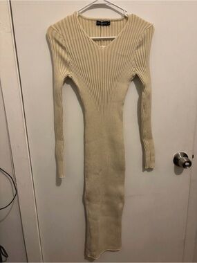 Slim Ribbed Long-Sleeve Midi Dress in Cream